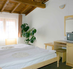 08.jpg