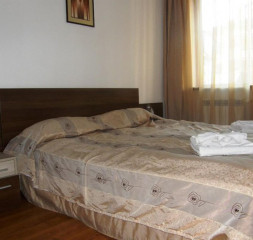09.jpg