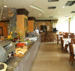 09.jpg
