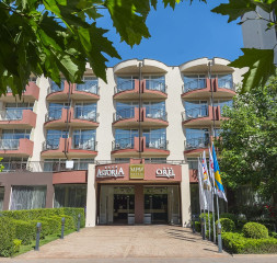 0Hotel_Exterior_3_3.jpg