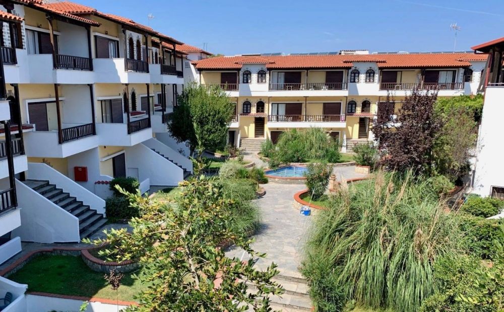 Ioli Village ***