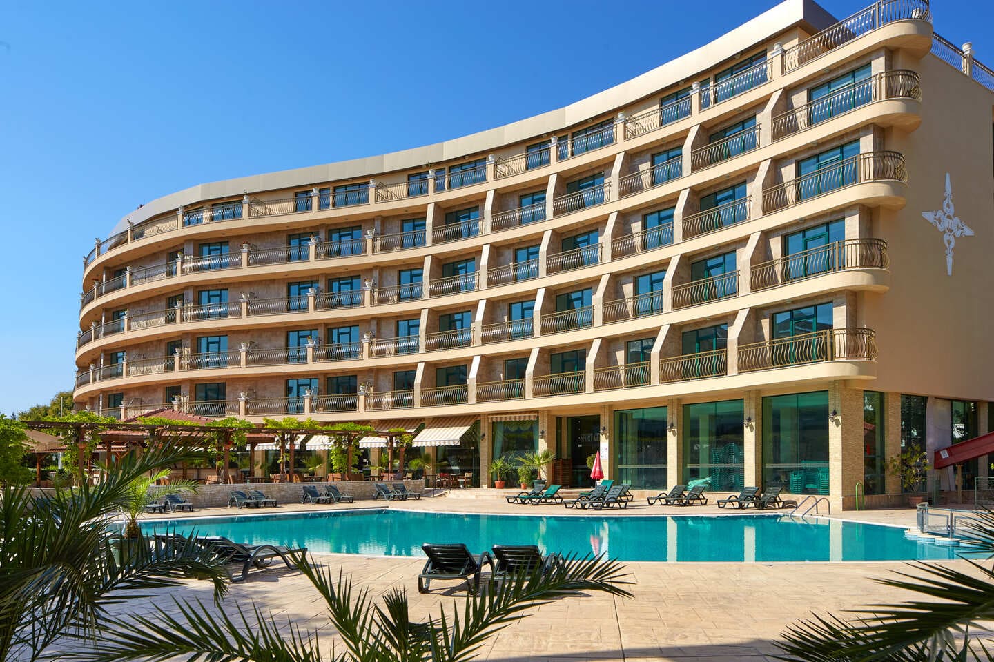 Mena Palace  ****