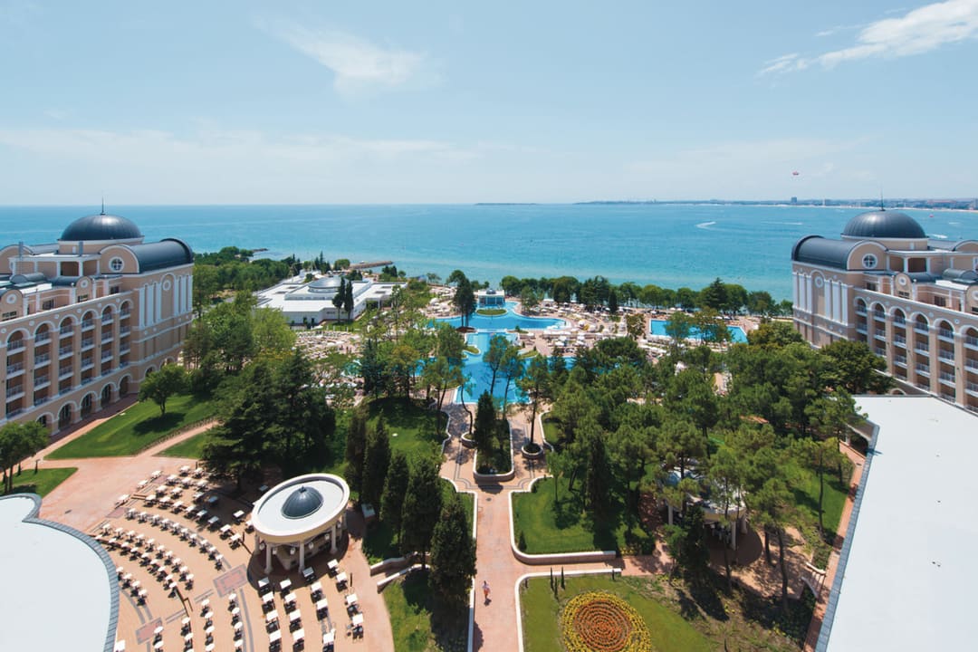 Dreams Sunny Beach Resort & Spa (Ex. Riu Helios Paradise) *****