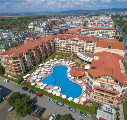 12hotel.jpg