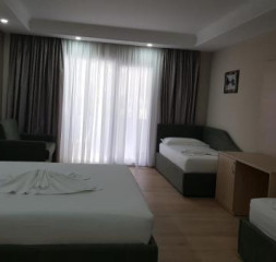 180514947.jpg