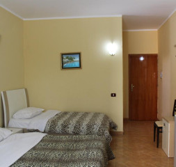 181656341.jpg