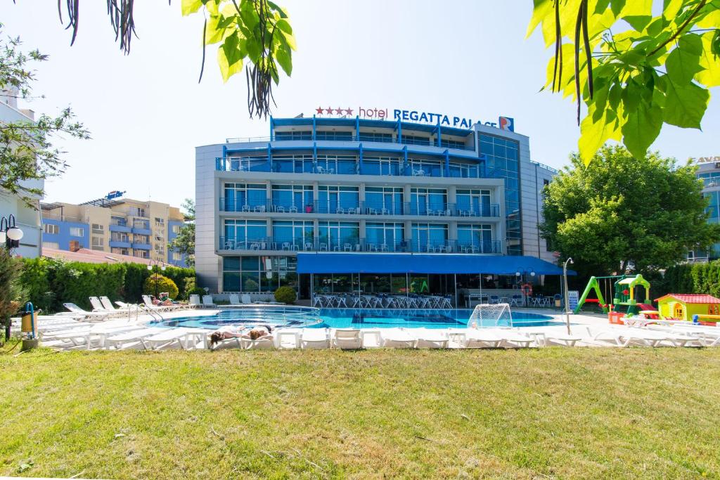 Regatta Palace ****