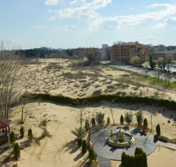 1Hotel_Exterior_9.jpg