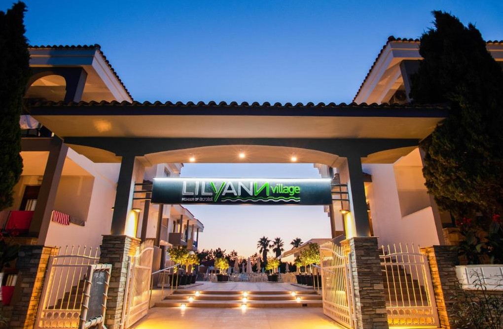 Acrotel Lily Ann Village ***