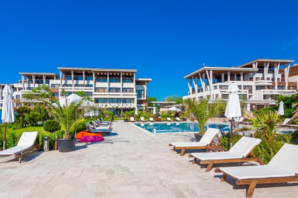 Apolonia Resort ****