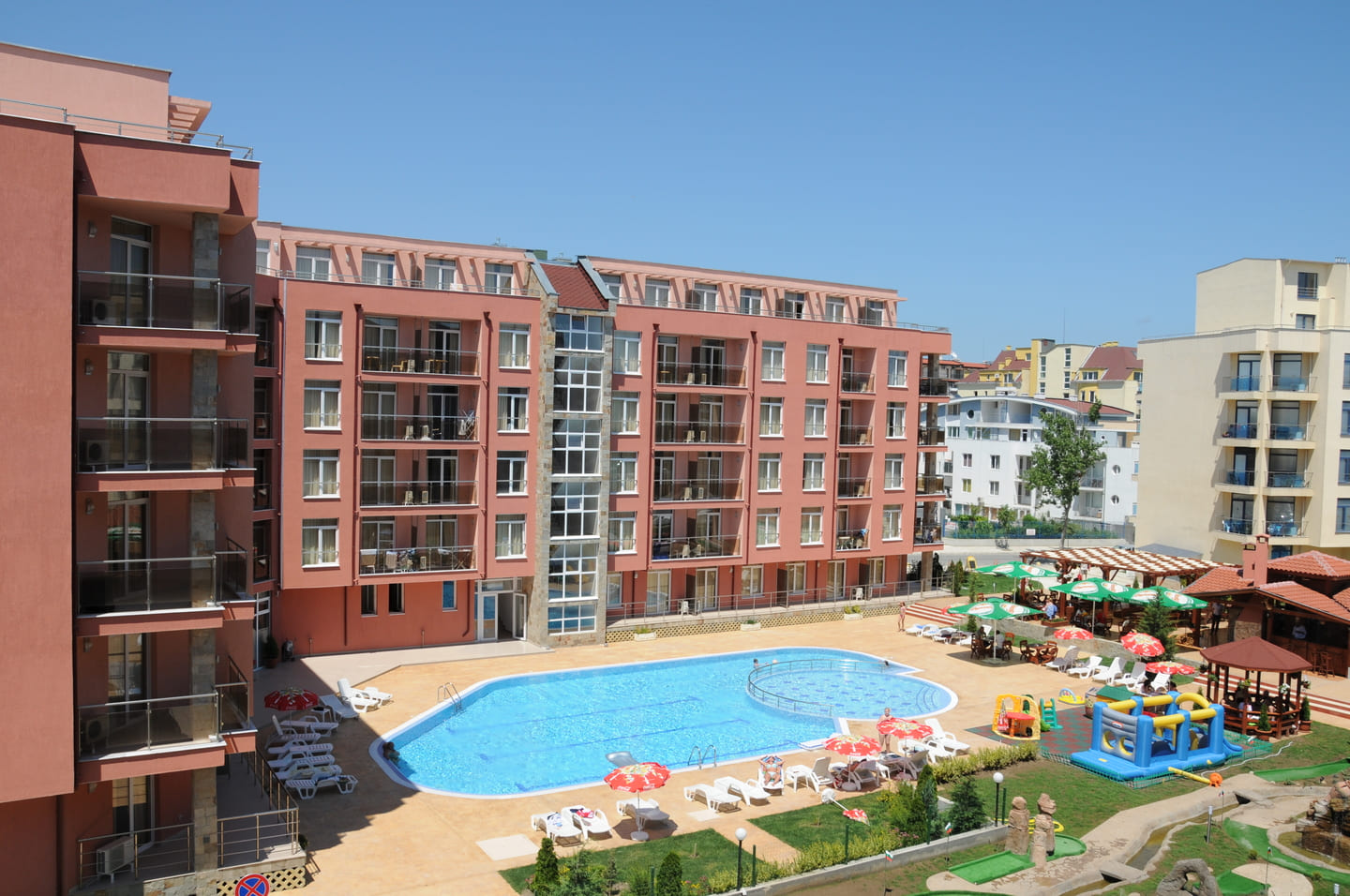 Holiday Complex Rainbow 2