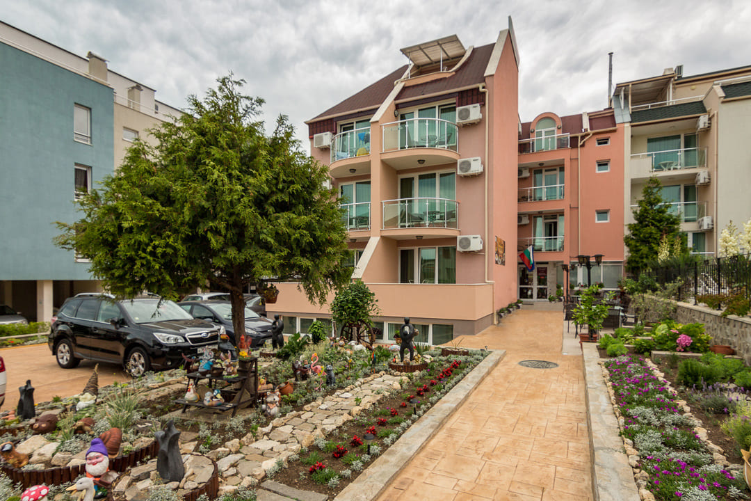 Venera Family Hotel ***