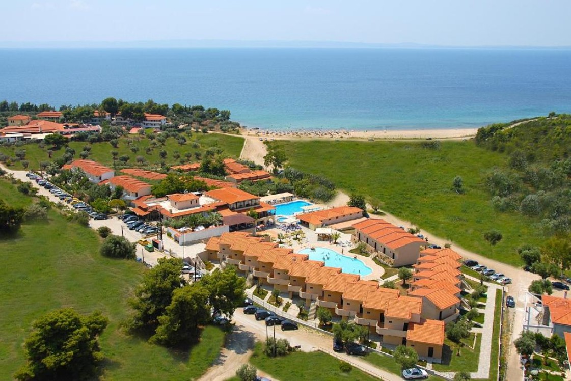Village Mare ****