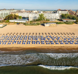 1_Beach.jpg