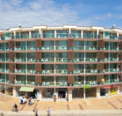 1_Hotel_Exterior_1.jpg