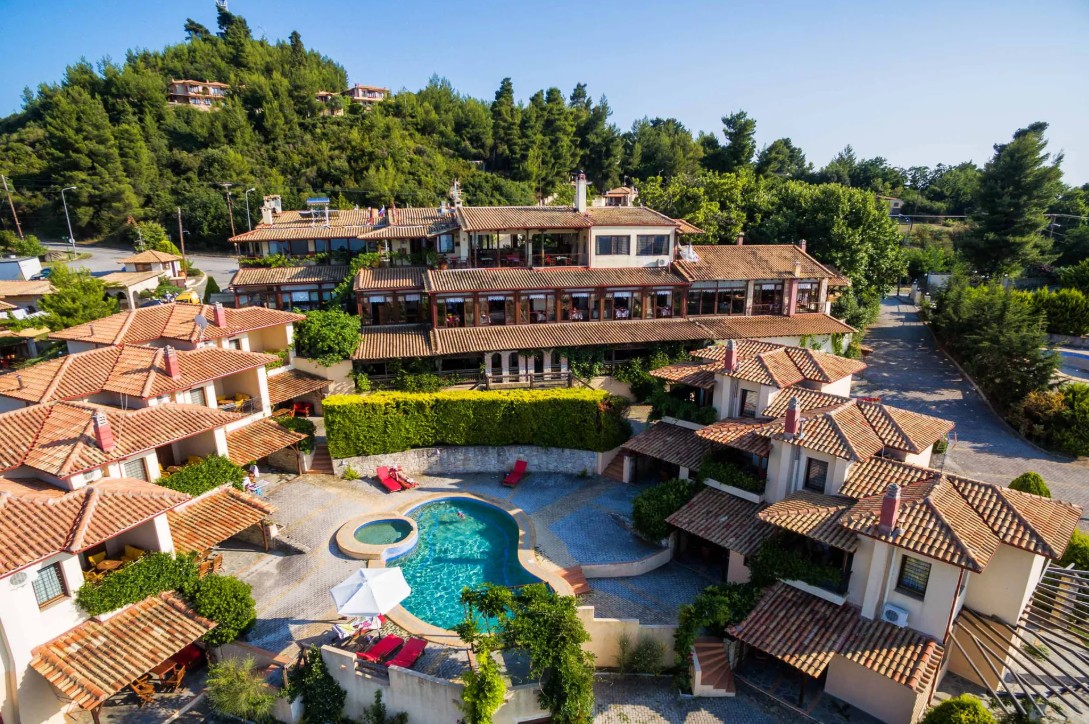 Akritas Ef Zin Villas & Suites