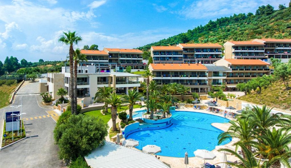 Lagomandra Hotel and SPA ****