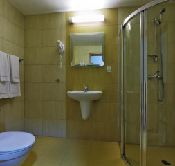 27088310.jpg
