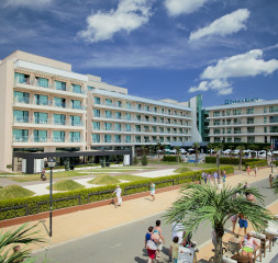 2Hotel_Exterior_Premium_Building_Block_D_1.jpg