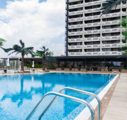 2Pool_7.jpg
