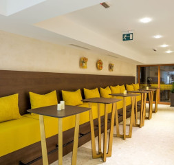 2Reception_1.jpg