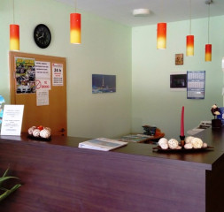 3Lobby_Reception_1.jpg