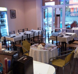 3Lobby_Reception_2.jpg