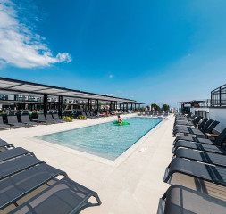 3Pool_10.jpg