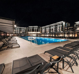 3Pool_11.jpg