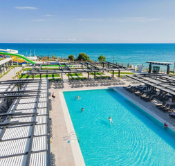 3Pool_12.jpg
