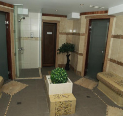 40721647.jpg
