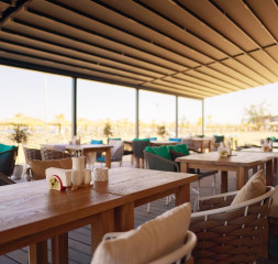 4Restaurant_1_13.jpg