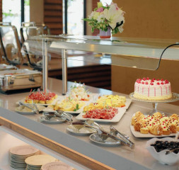 4Restaurant_1_7.jpg