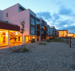 Apart_Buld_Exterior.jpg