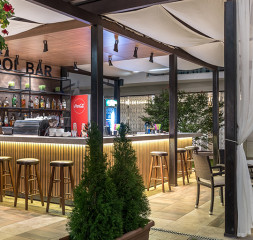 Bar1.jpg