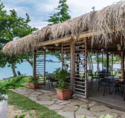 Bar_Beach_2.jpg