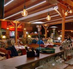 Bar_Beer_Garden.jpg