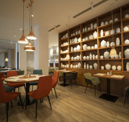 Bar_Bistro_1.jpg