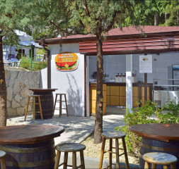 Bar_Embarcadero.jpg
