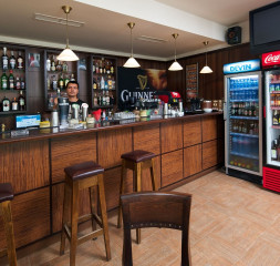 Bar_Irish_2.jpg