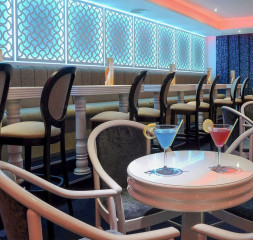 Bar_Salon.jpg