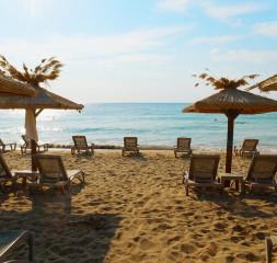 Beach_1.jpg