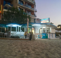 Beach_Bar_1.jpg