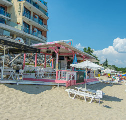 Beach_Bar_5.jpg