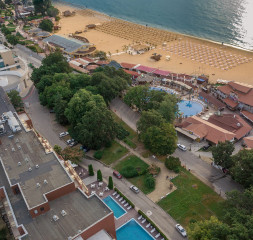 Beach_View.jpg