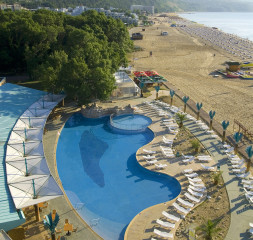 Boriana_pool_6.jpg