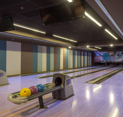 Bowling.jpg