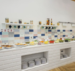 Buffet_2.jpg