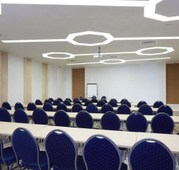 Conference_Hall_1.jpg