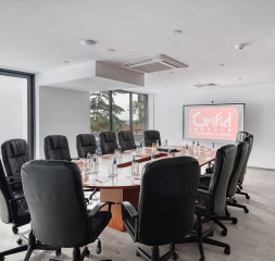 Conference_Hall_2.jpg